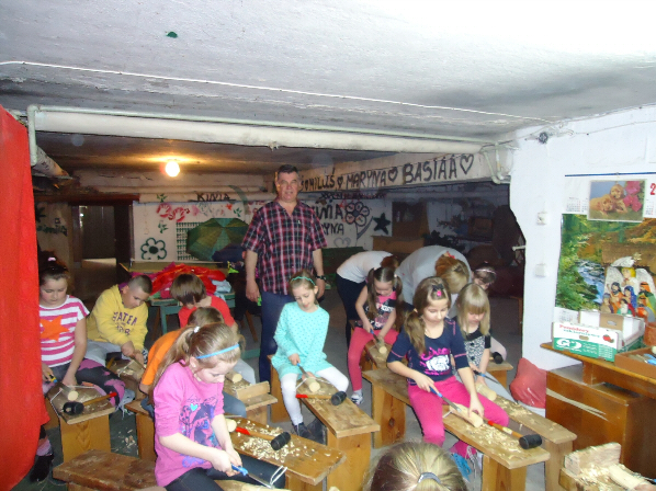 Szkółka rzeźbiarska z Łukowa. Mieczysław Gaja